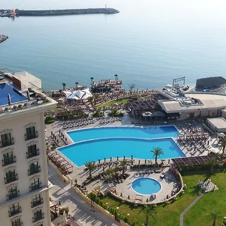 Lord's Palace 5*