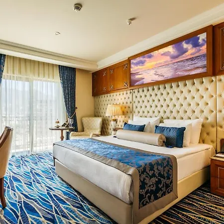 Lord's Palace 5*