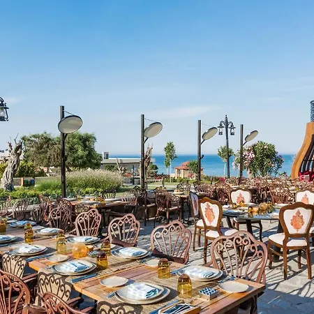 Lord's Palace Otel Girne